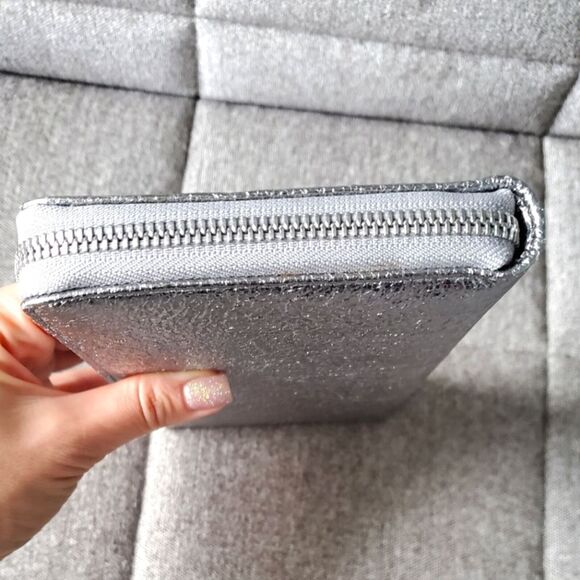 Maison Martin Margiela 11 Silver Cracked Leather Foil Travel Long Wallet Clutch - Picture 12 of 15